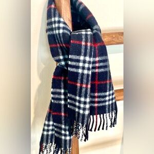 BURBERRYS Plaid 100% Cashmere Scarf with Fringe (EUC AUTHENTIC VINTAGE)